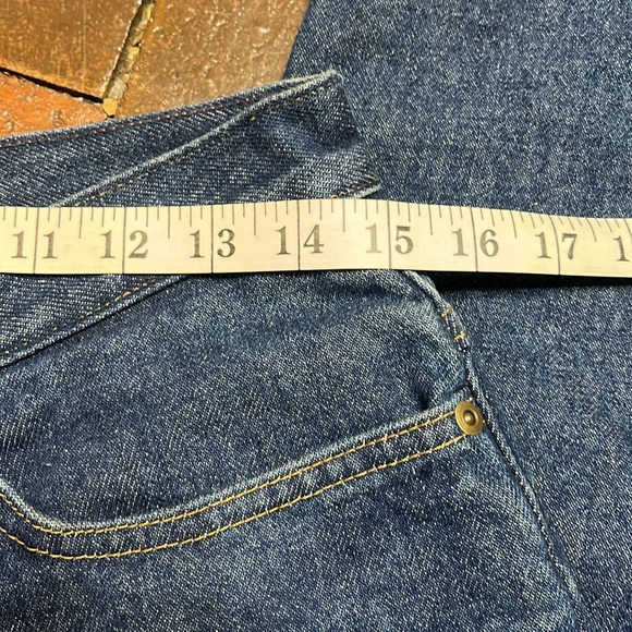 L.L Bean double L relaxed fit 10 petite flannel lined jeans 27” inseam - Picture 8 of 10